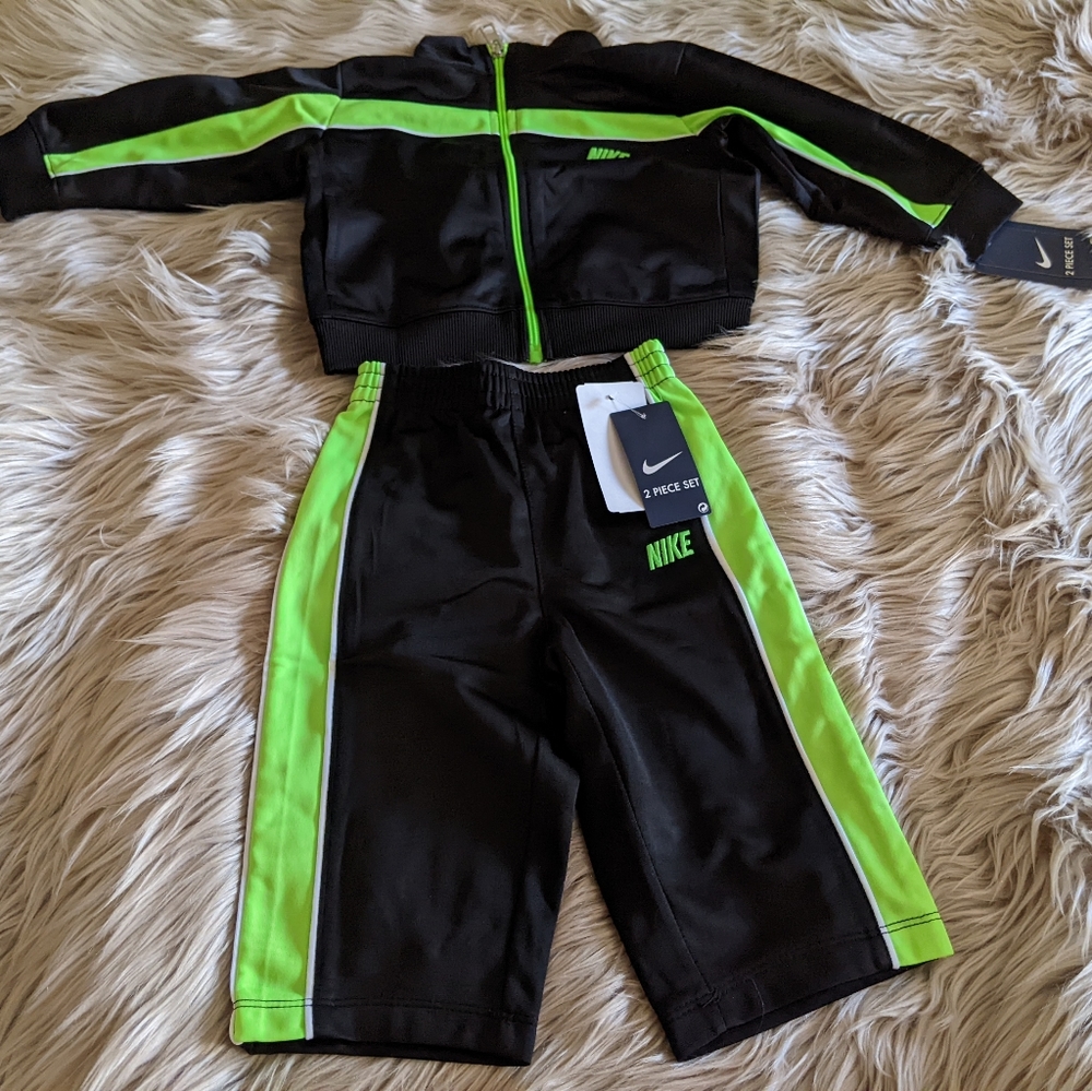 Kids Nike Tracksuit